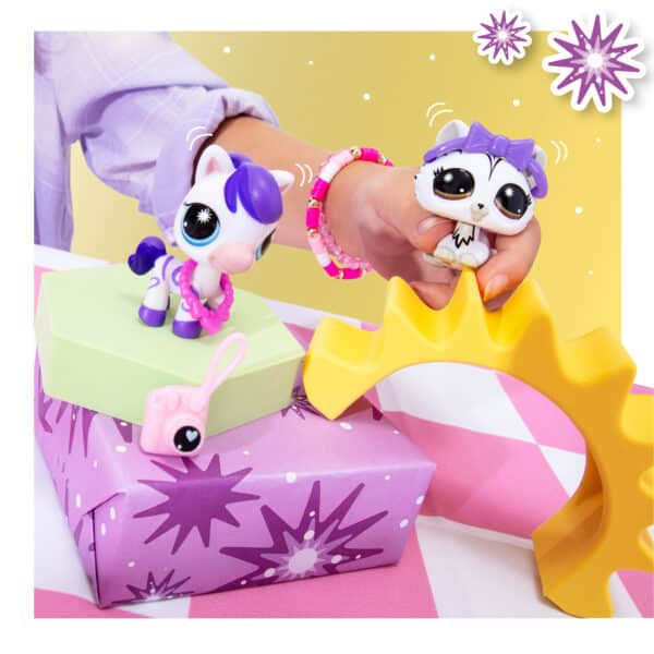 00705_LittlestPetShop_Lifestyle_StylinStripes-247